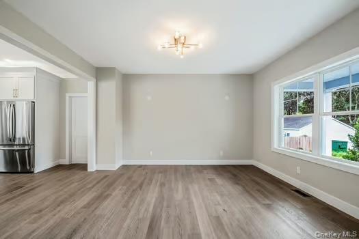 #13 photo, 329 Weeks Avenue, サフォーク郡 Manorville , NY 11949