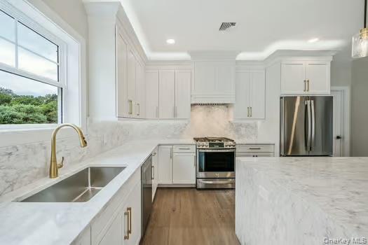 #18 photo, 329 Weeks Avenue, サフォーク郡 Manorville , NY 11949