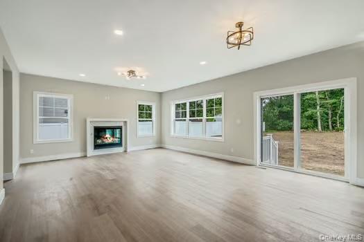 #22 photo, 329 Weeks Avenue, サフォーク郡 Manorville , NY 11949