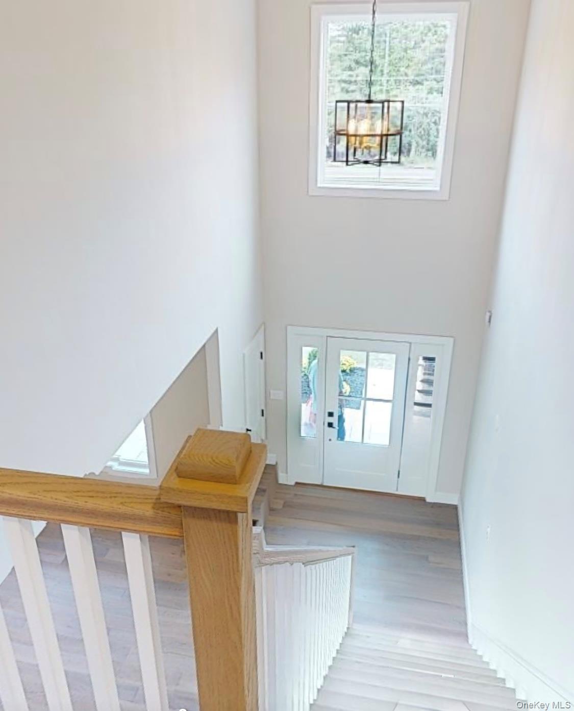 #28 photo, 329 Weeks Avenue, サフォーク郡 Manorville , NY 11949