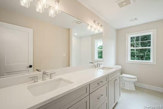 #33 photo, 329 Weeks Avenue, サフォーク郡 Manorville , NY 11949