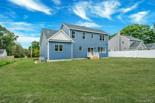 #5 photo, 329 Weeks Avenue, サフォーク郡 Manorville , NY 11949