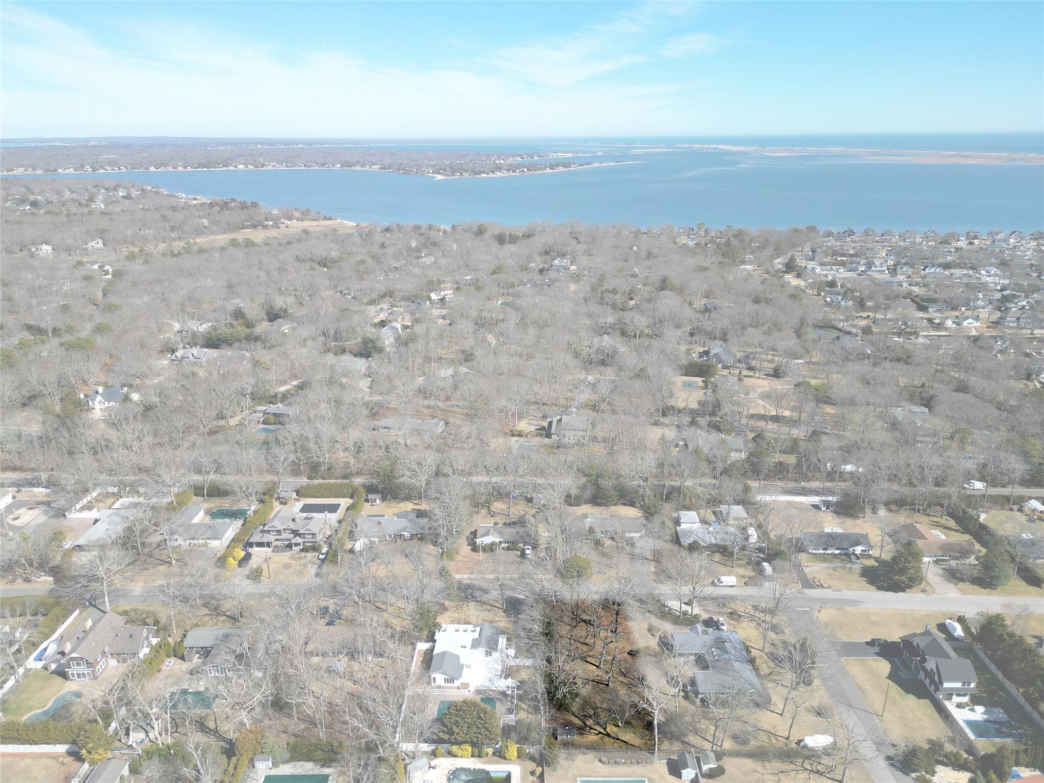 #11 photo, 12 Landing Lane, 東長島 汉普顿 East Quogue , NY 11942