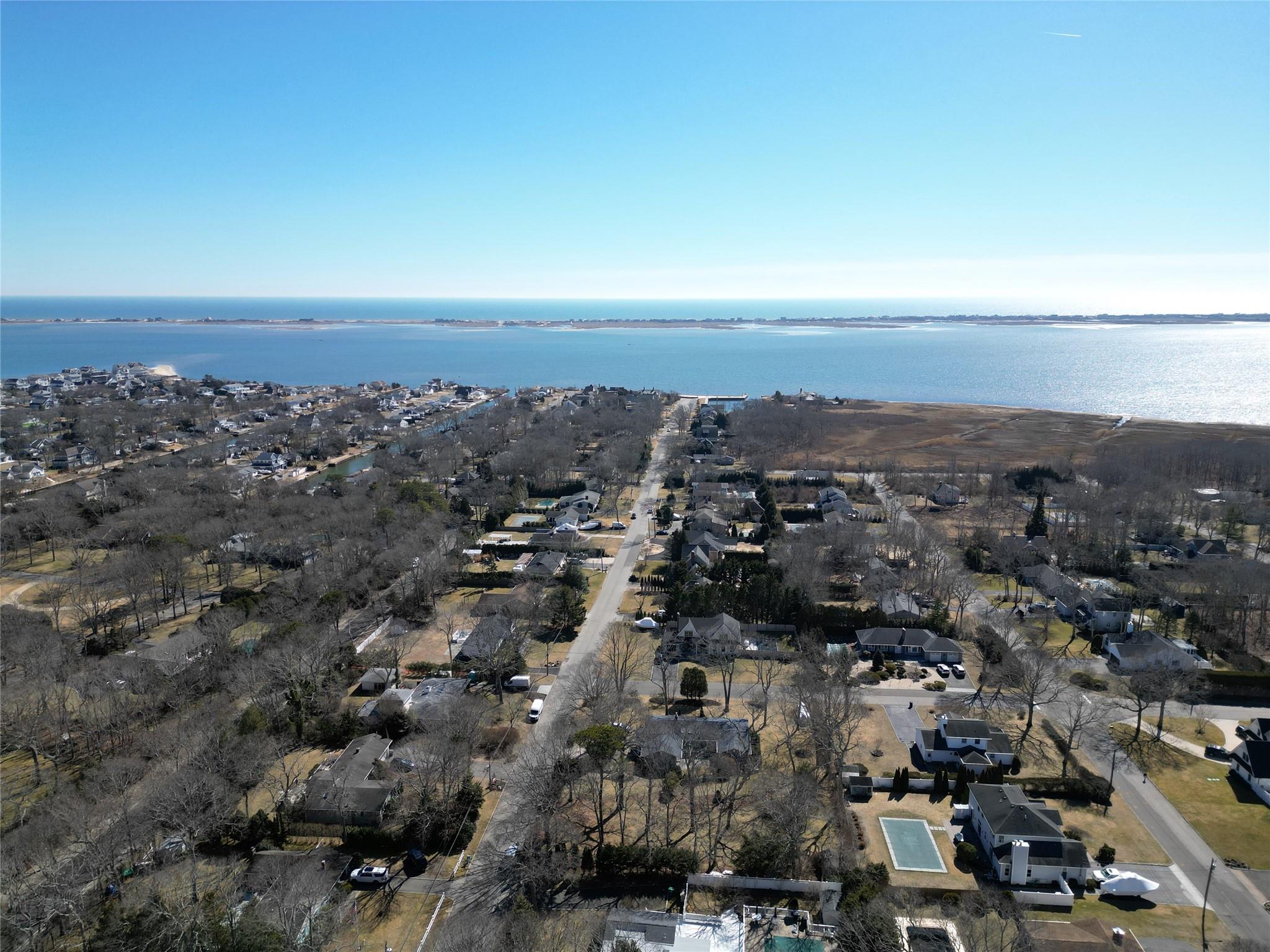 #15 photo, 12 Landing Lane, 東長島 汉普顿 East Quogue , NY 11942
