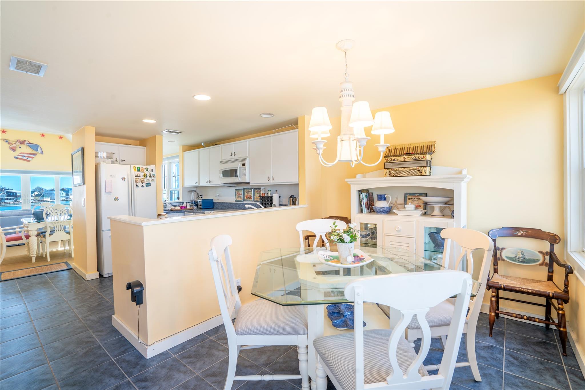 #9 photo, 36 Stirling, サフォーク郡 Greenport , NY 11944