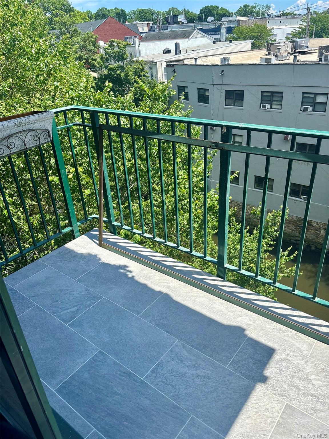 #15 photo, 123 Mamaroneck Avenue, Mamaroneck , NY 10543