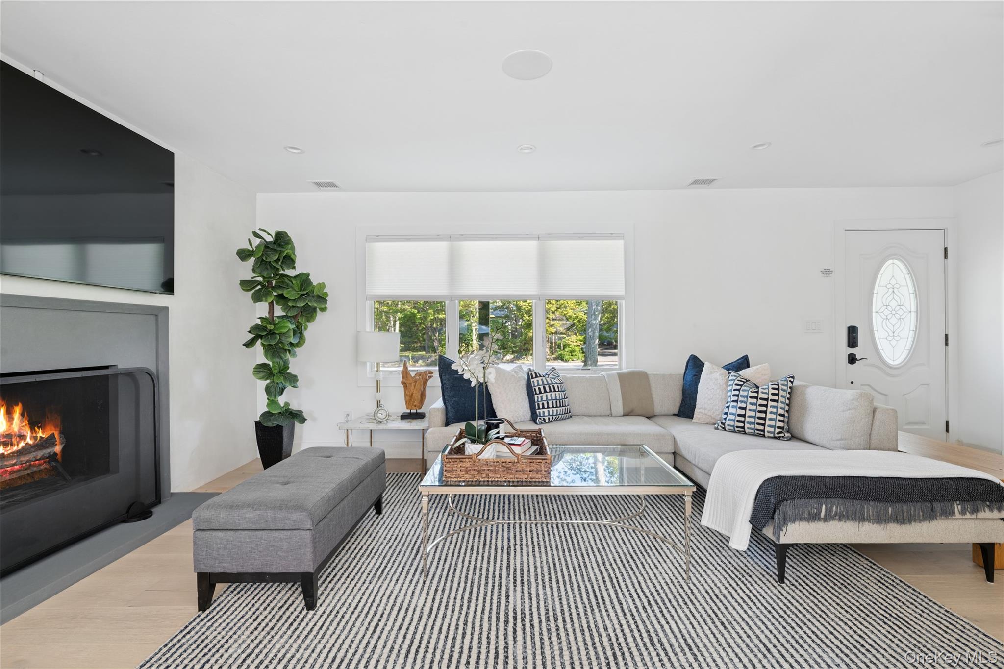 #7 photo, 13 Sherwood Road, Hampton Bays , NY 11946