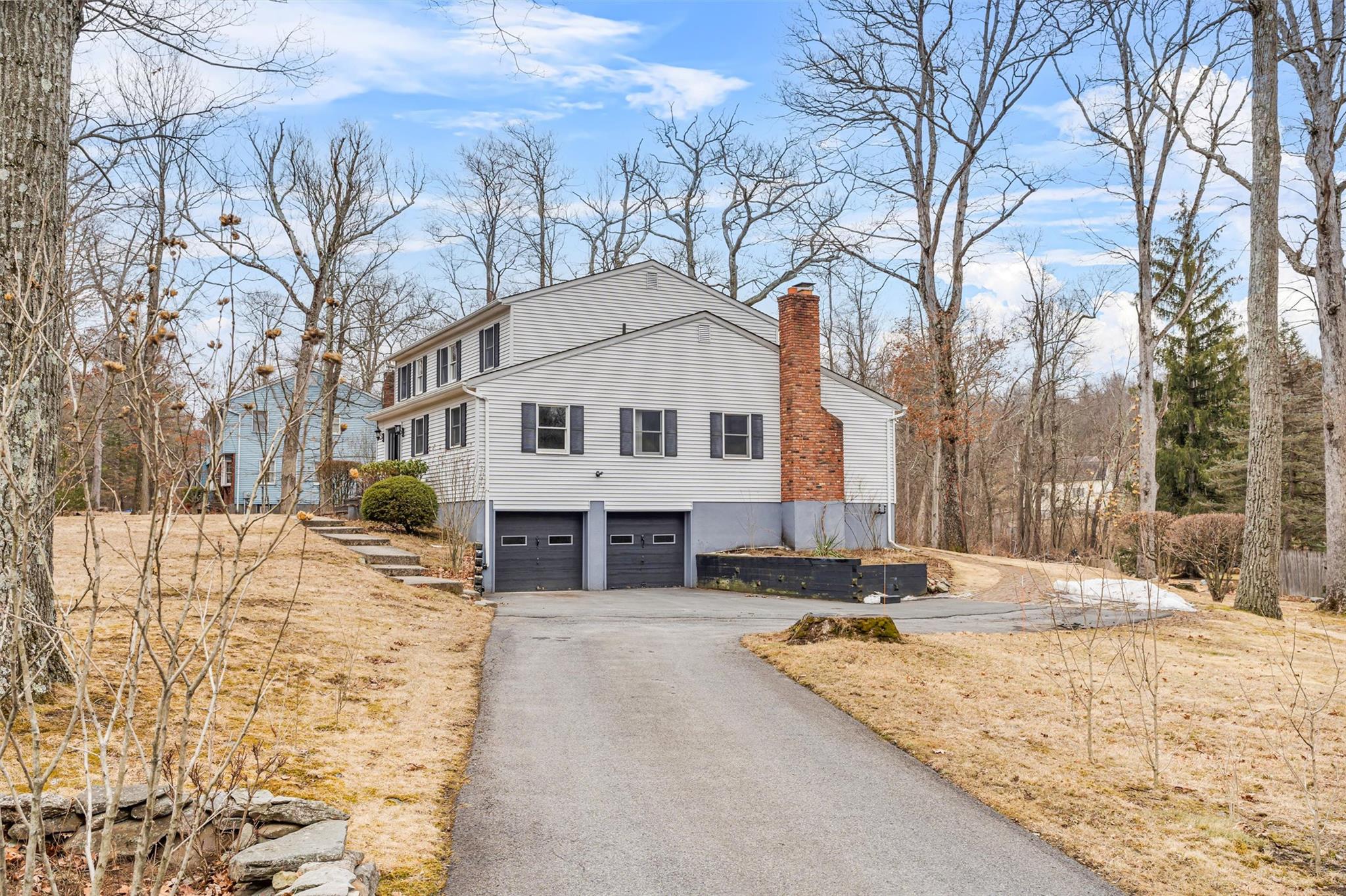 #2 photo, 10 Leone Court, Woodbury , NY 10930