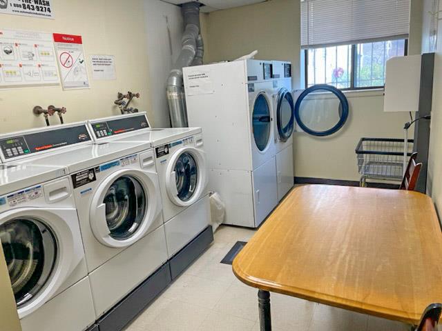 #9 photo, 5745 74th Street, קווינס Middle Village , NY 11379