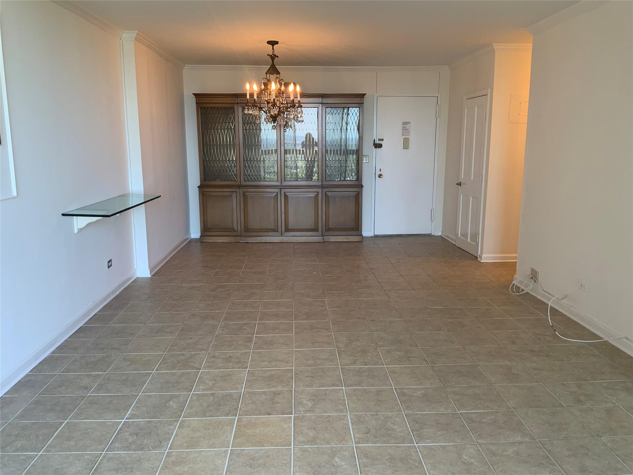 #2 photo, 27010 Grand Central Parkway, クイーンズ区 Floral Park , NY 11005