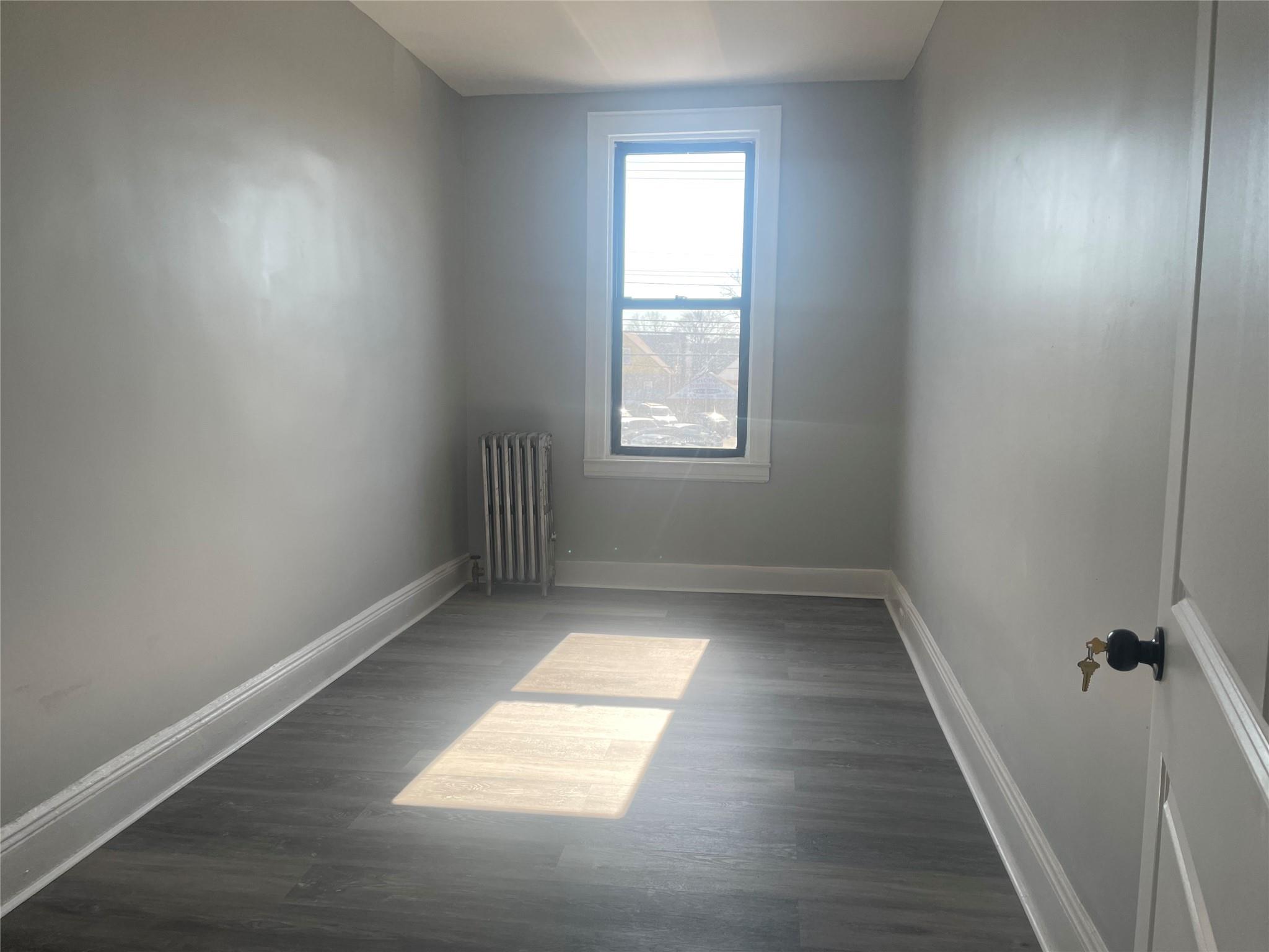 #10 photo, 216-17 Linden Boulevard, クイーンズ区 Cambria Heights , NY 11411