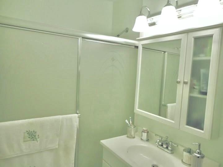 #9 photo, 742 Deer Park Avenue, サフォーク郡 North Babylon , NY 11703