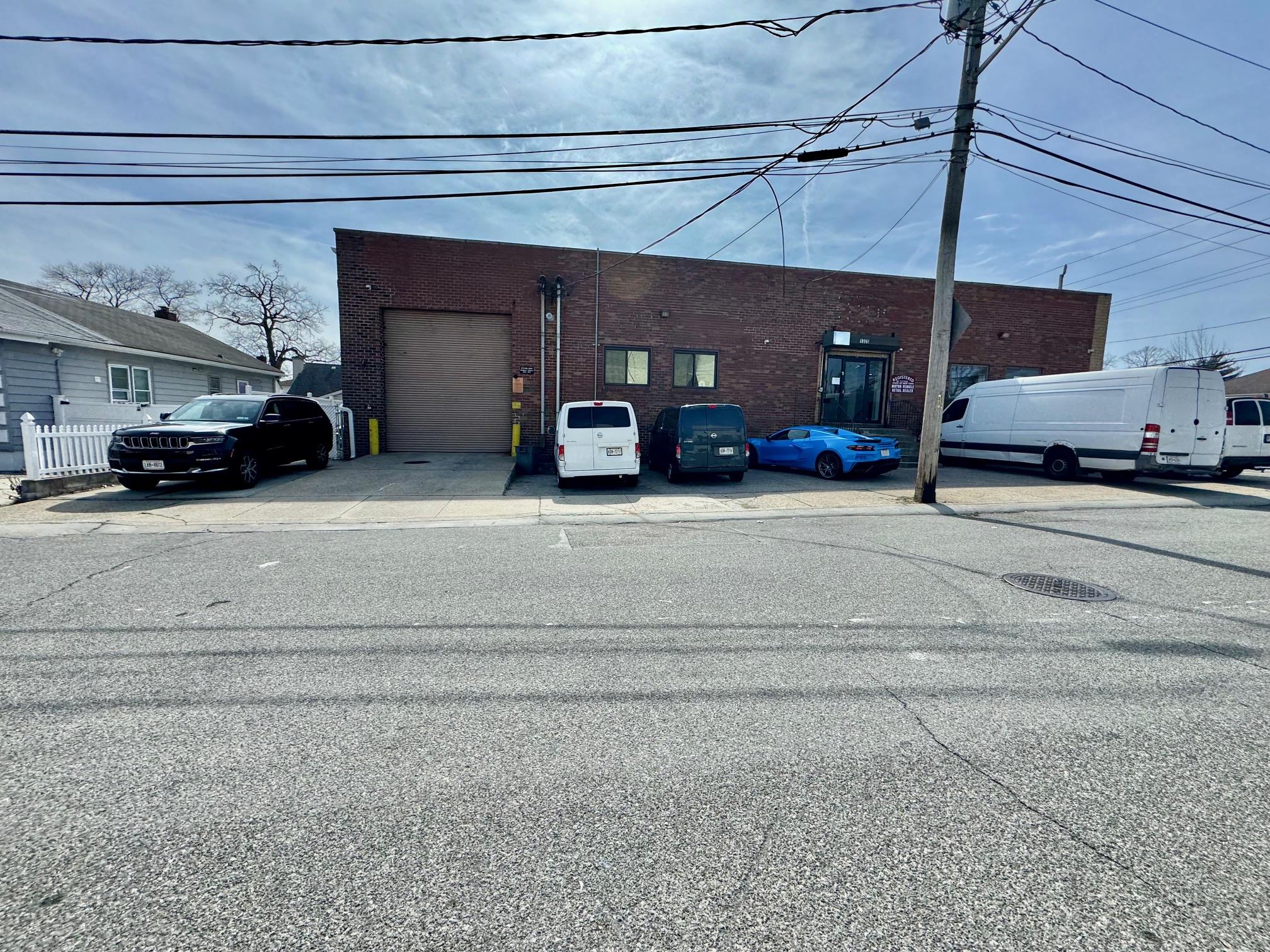 #16 photo, 1325 M Street, ナッソー郡 Elmont , NY 11003