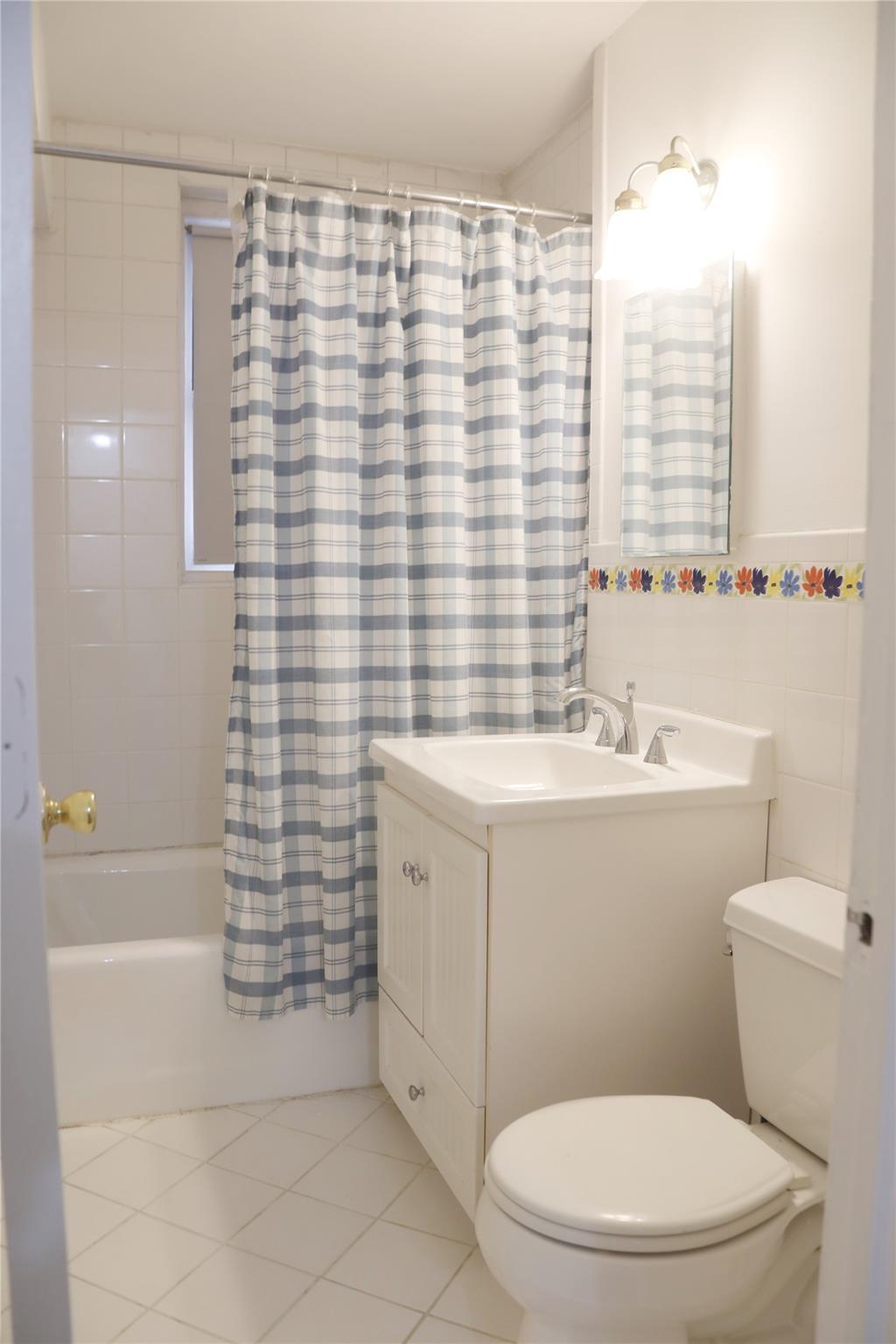 #10 photo, 3720 Independence Avenue, ブロンクス区 Bronx , NY 10463