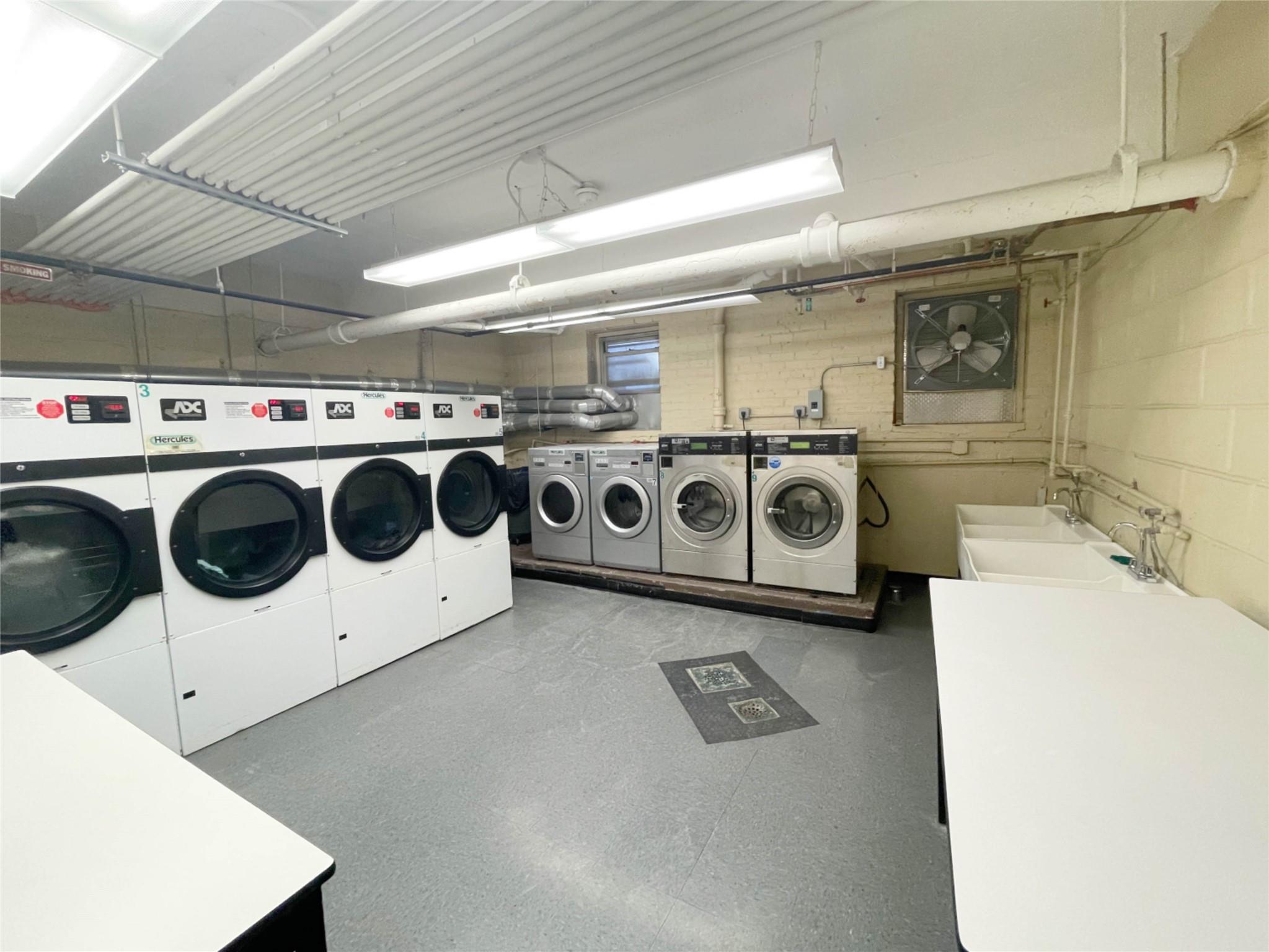 #12 photo, 3720 Independence Avenue, ブロンクス区 Bronx , NY 10463