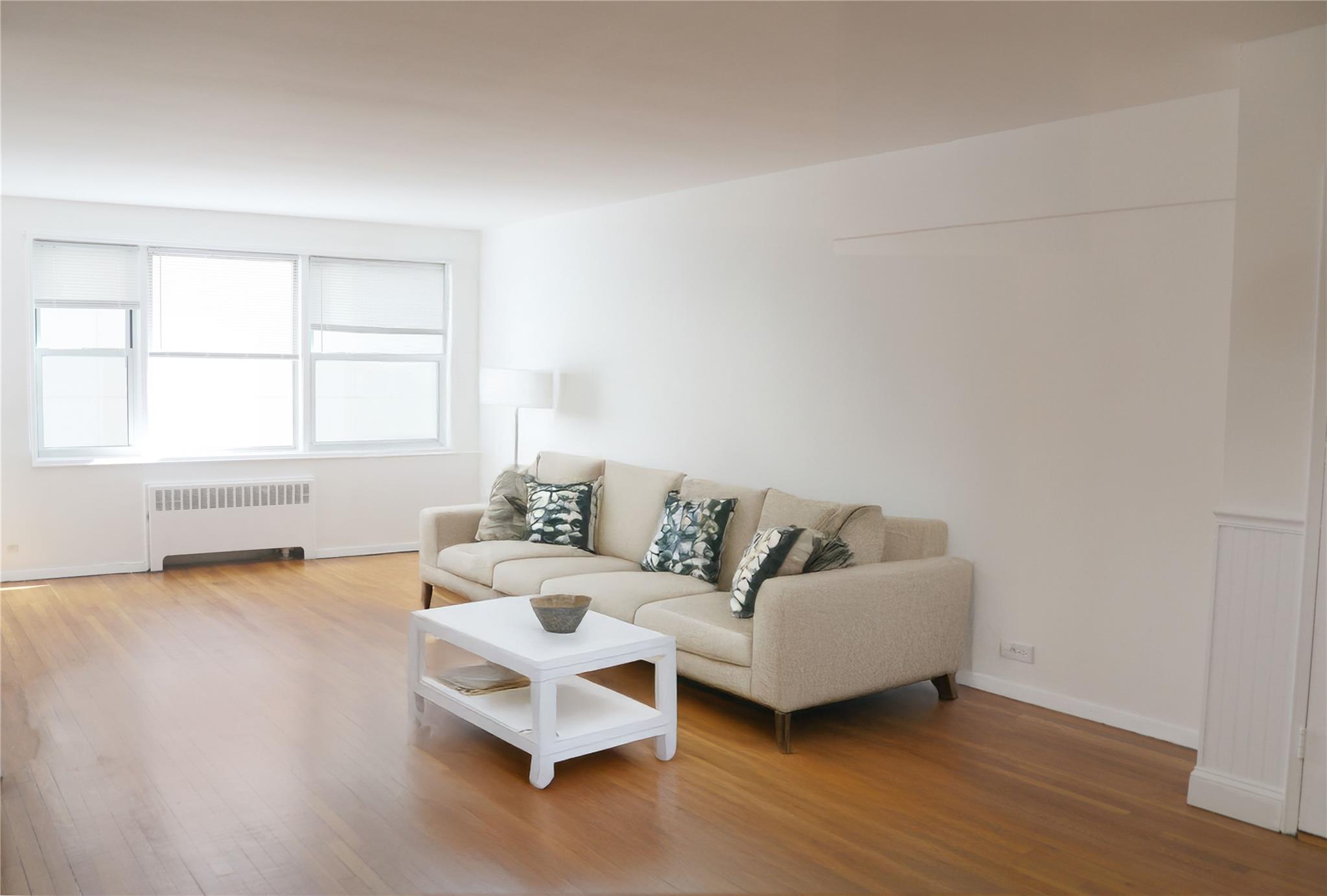 #4 photo, 3720 Independence Avenue, ブロンクス区 Bronx , NY 10463