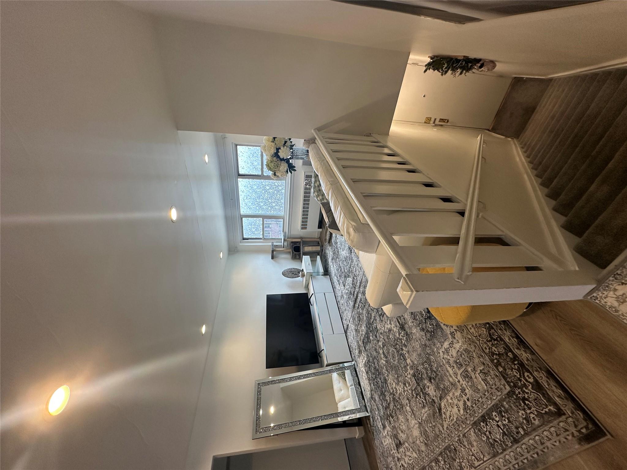 #4 photo, 152-42 Melbourne Ave, 法拉盛 Flushing , NY 11367