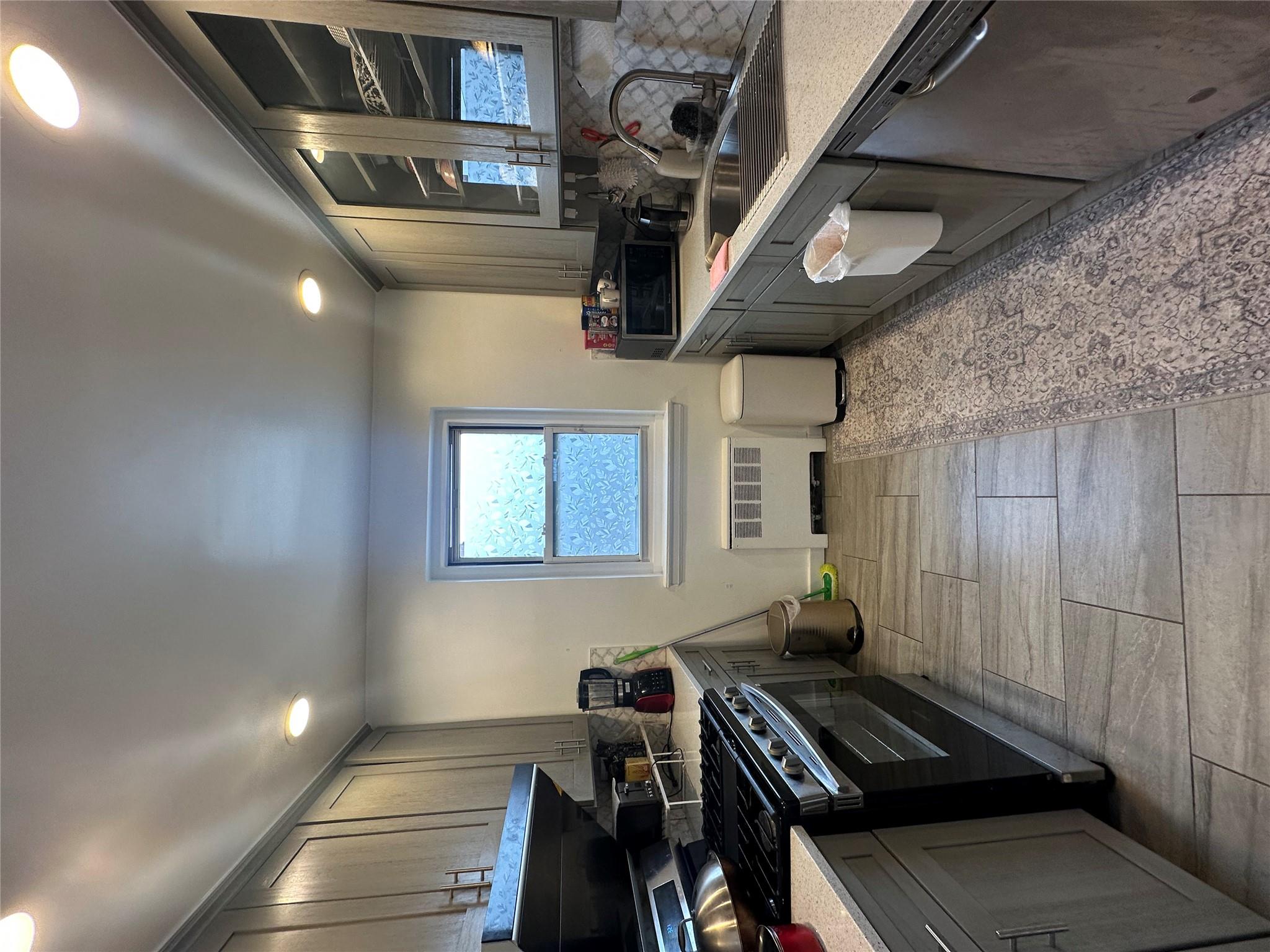 #8 photo, 152-42 Melbourne Ave, 法拉盛 Flushing , NY 11367