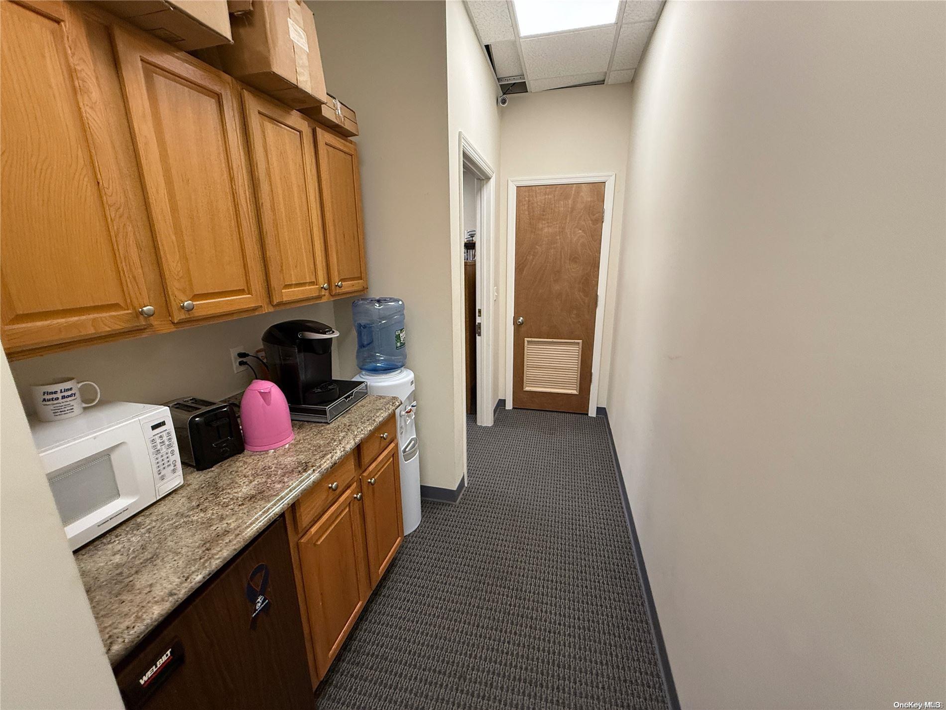 #3 photo, 171 S First Street, サフォーク郡 Lindenhurst , NY 11757