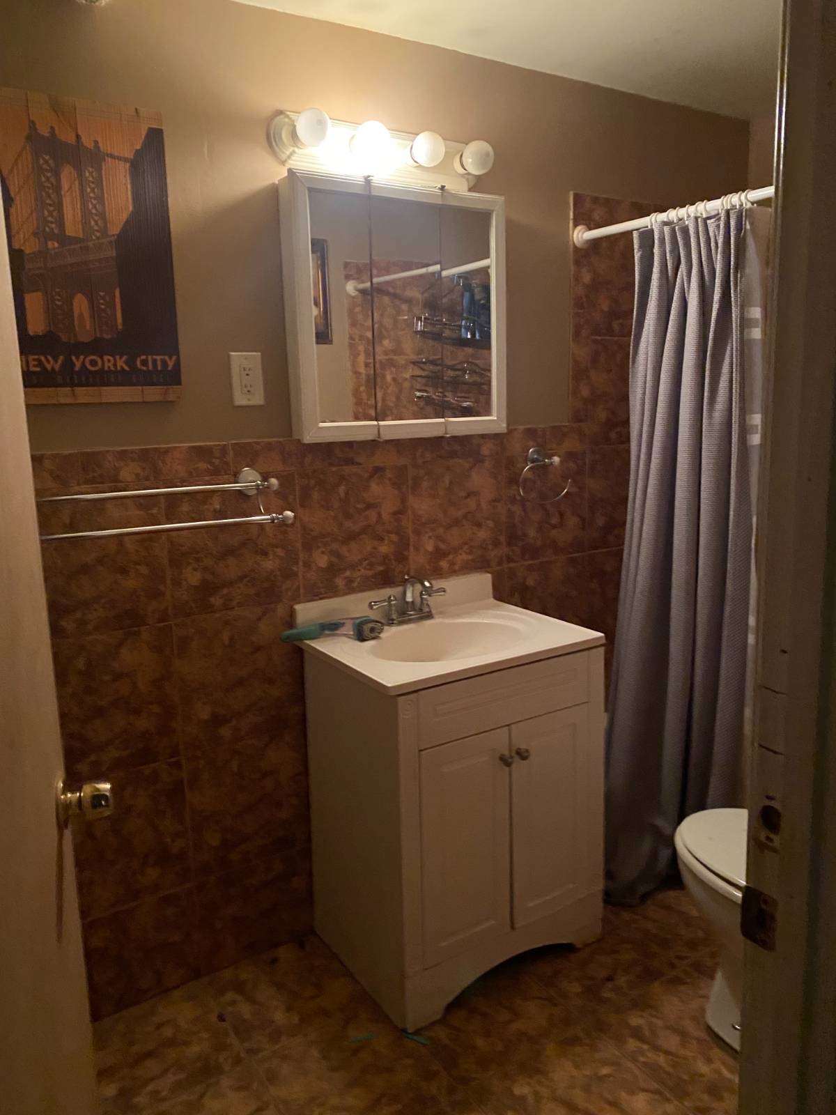 #13 photo, 6817 Forest Avenue, Ridgewood , NY 11385