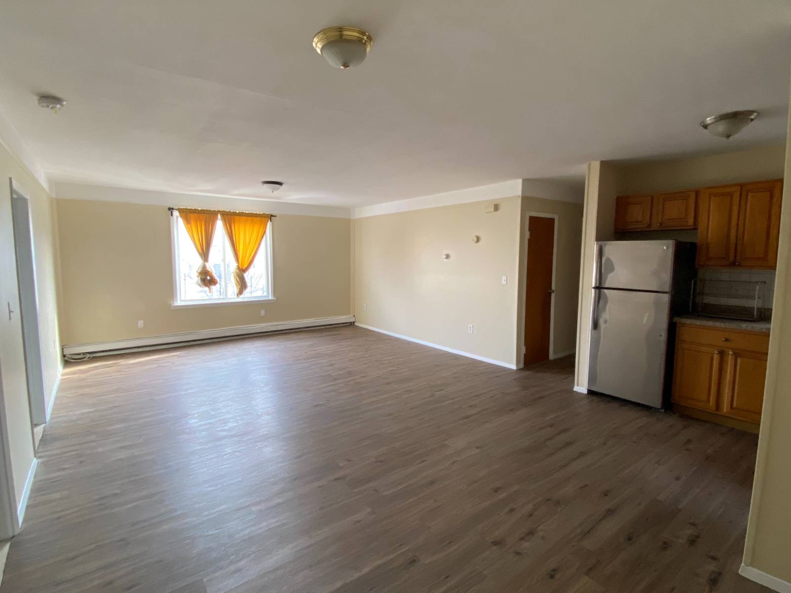 #9 photo, 6817 Forest Avenue, Ridgewood , NY 11385