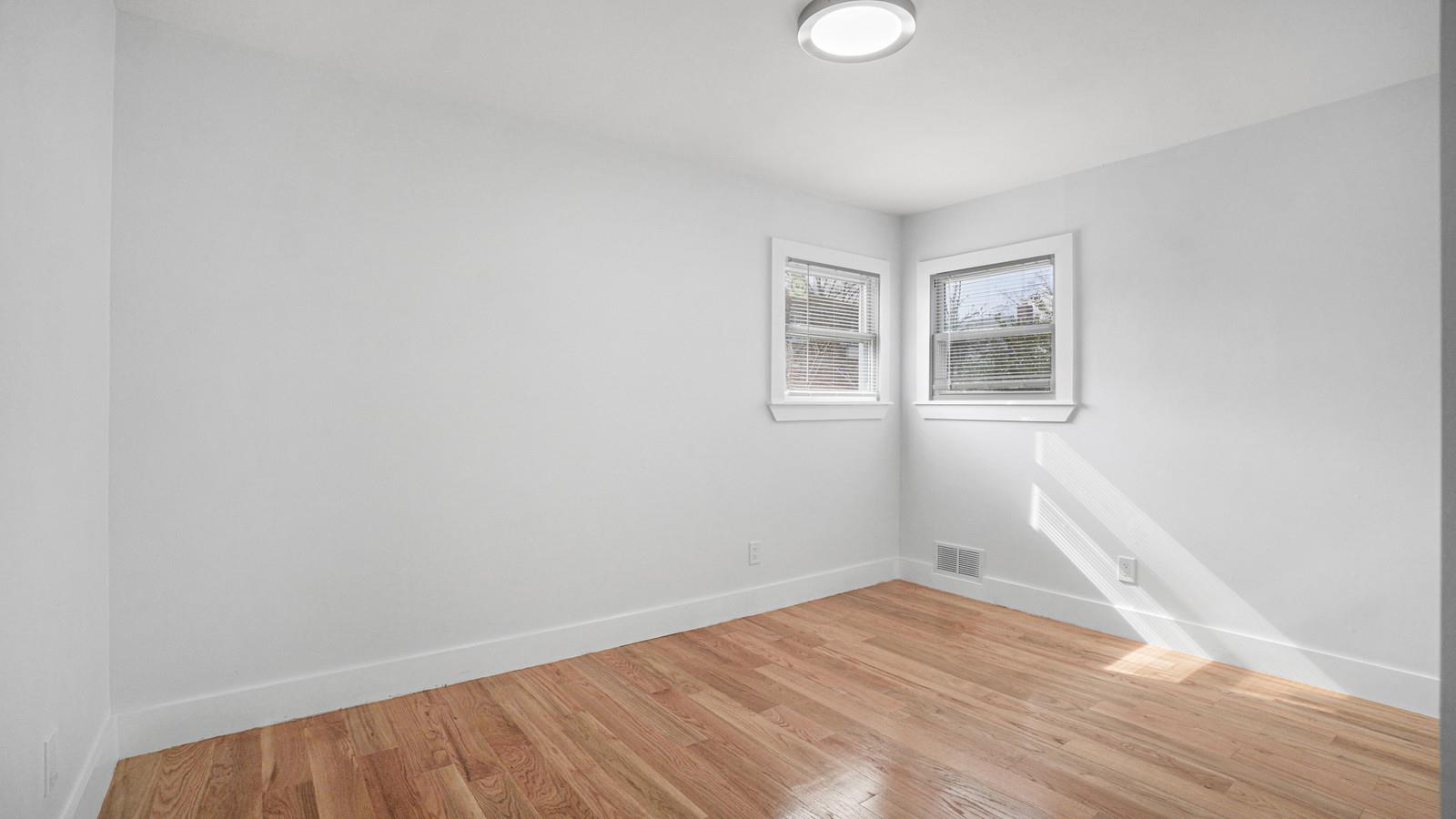 #16 photo, 120-60 200 ST, クイーンズ区 Jamaica , NY 11412