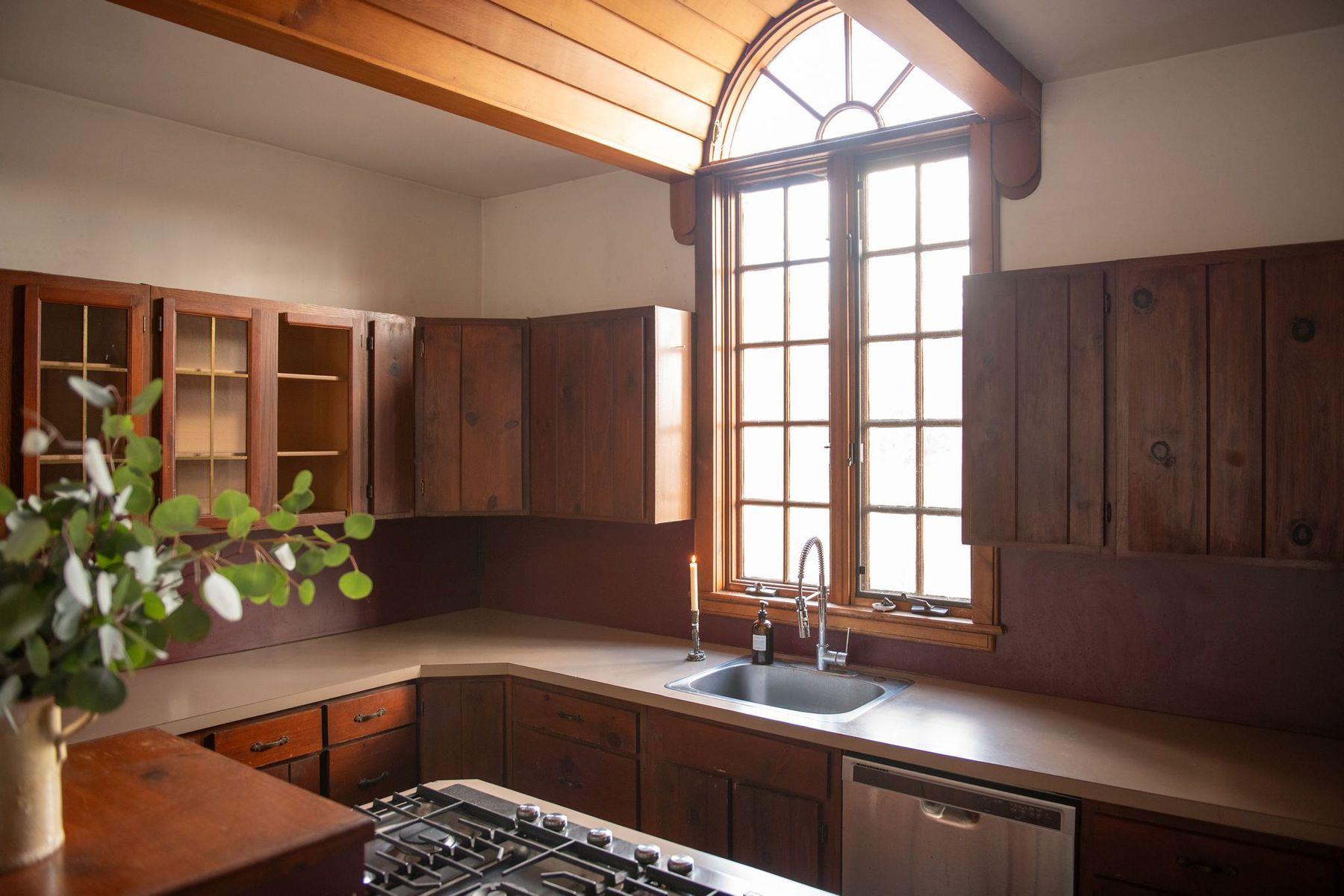 #12 photo, 222 Main Street, Germantown , NY 12526