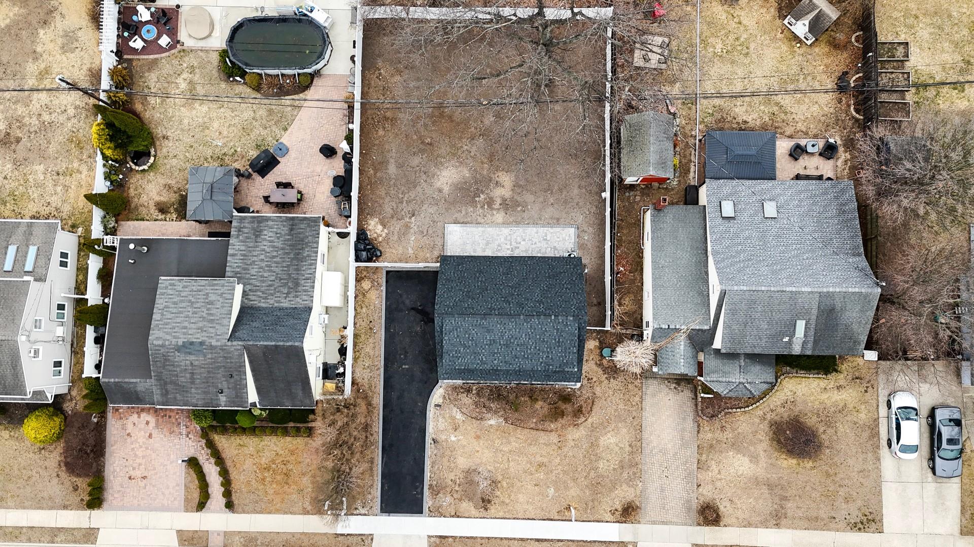 #18 photo, 12 Meridian Road, ナッソー郡 Levittown , NY 11756