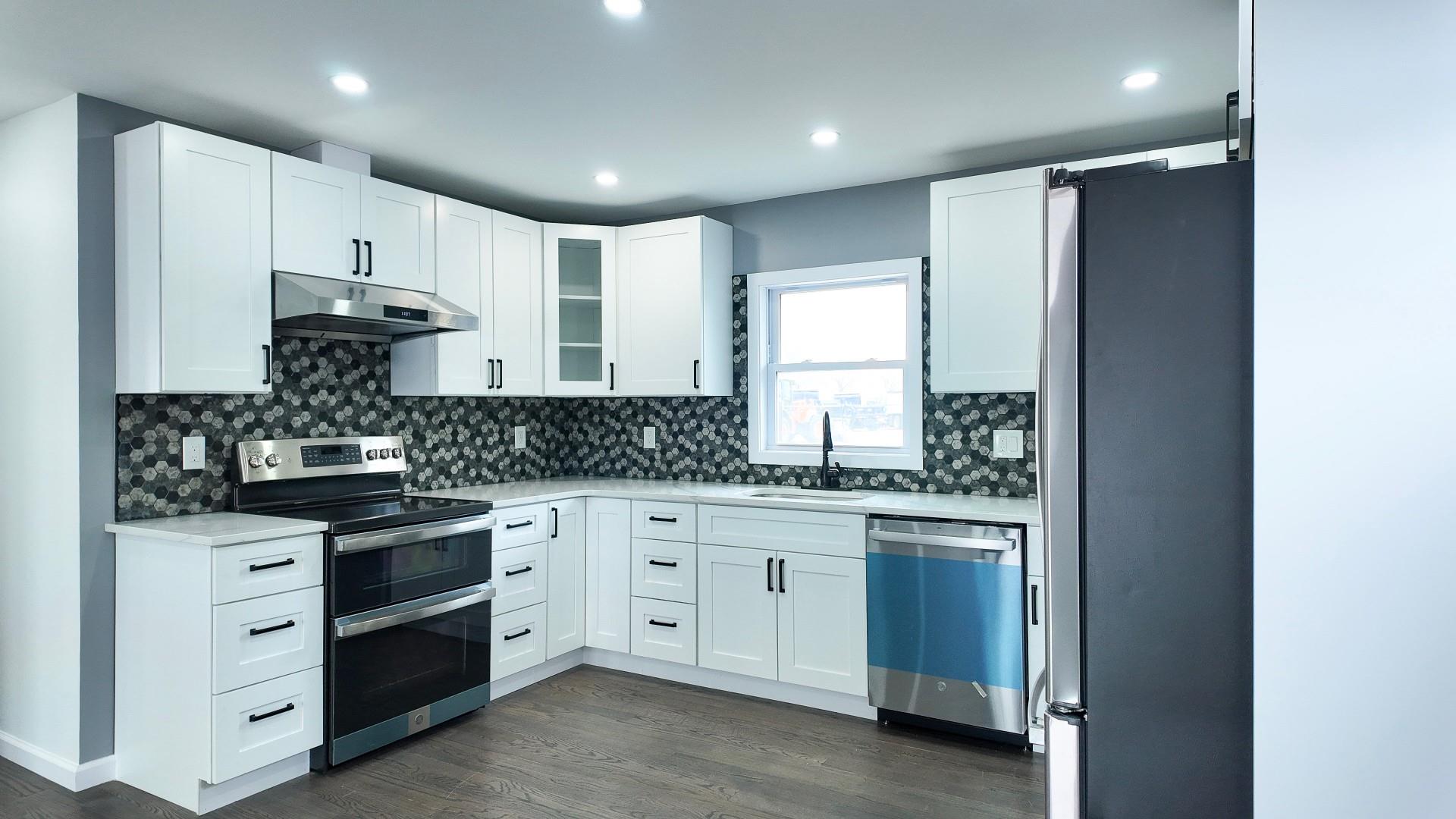 #2 photo, 12 Meridian Road, ナッソー郡 Levittown , NY 11756