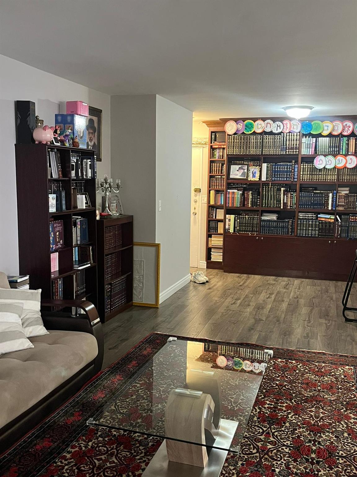 #4 photo, 61-55 98 Street, 皇后区 雷哥公园 Rego Park , NY 11374