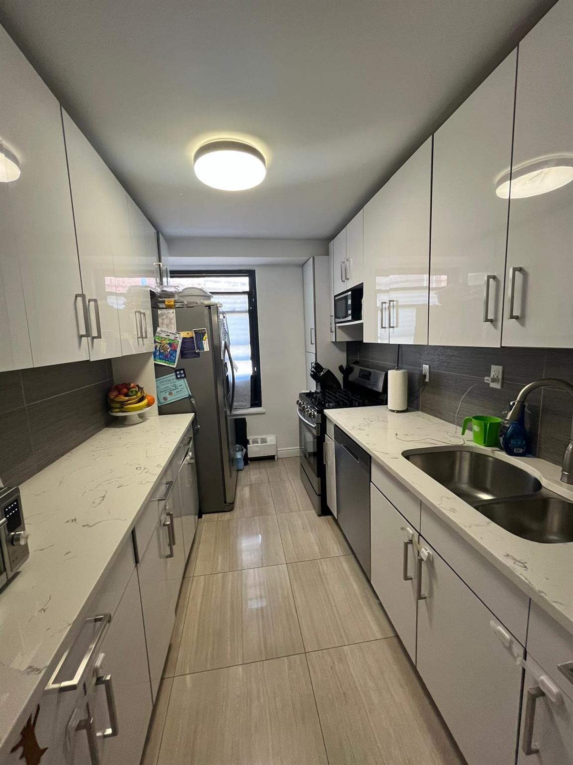 #8 photo, 61-55 98 Street, 皇后区 雷哥公园 Rego Park , NY 11374