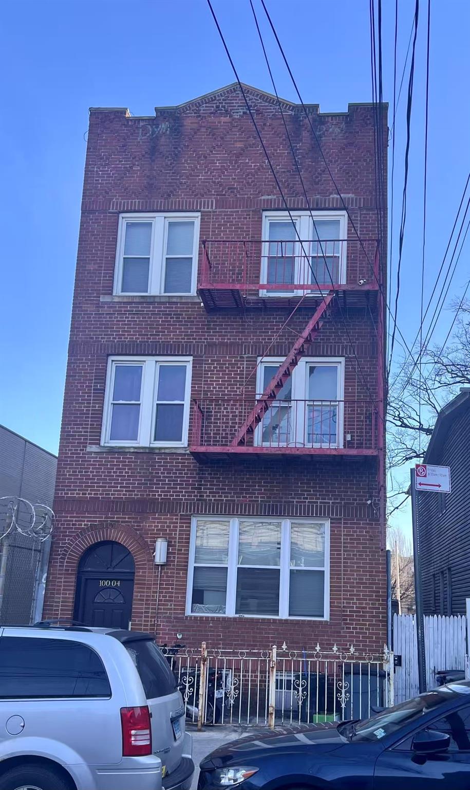 #2 photo, 100-04 Spruce Street, クイーンズ区 Corona , NY 11368