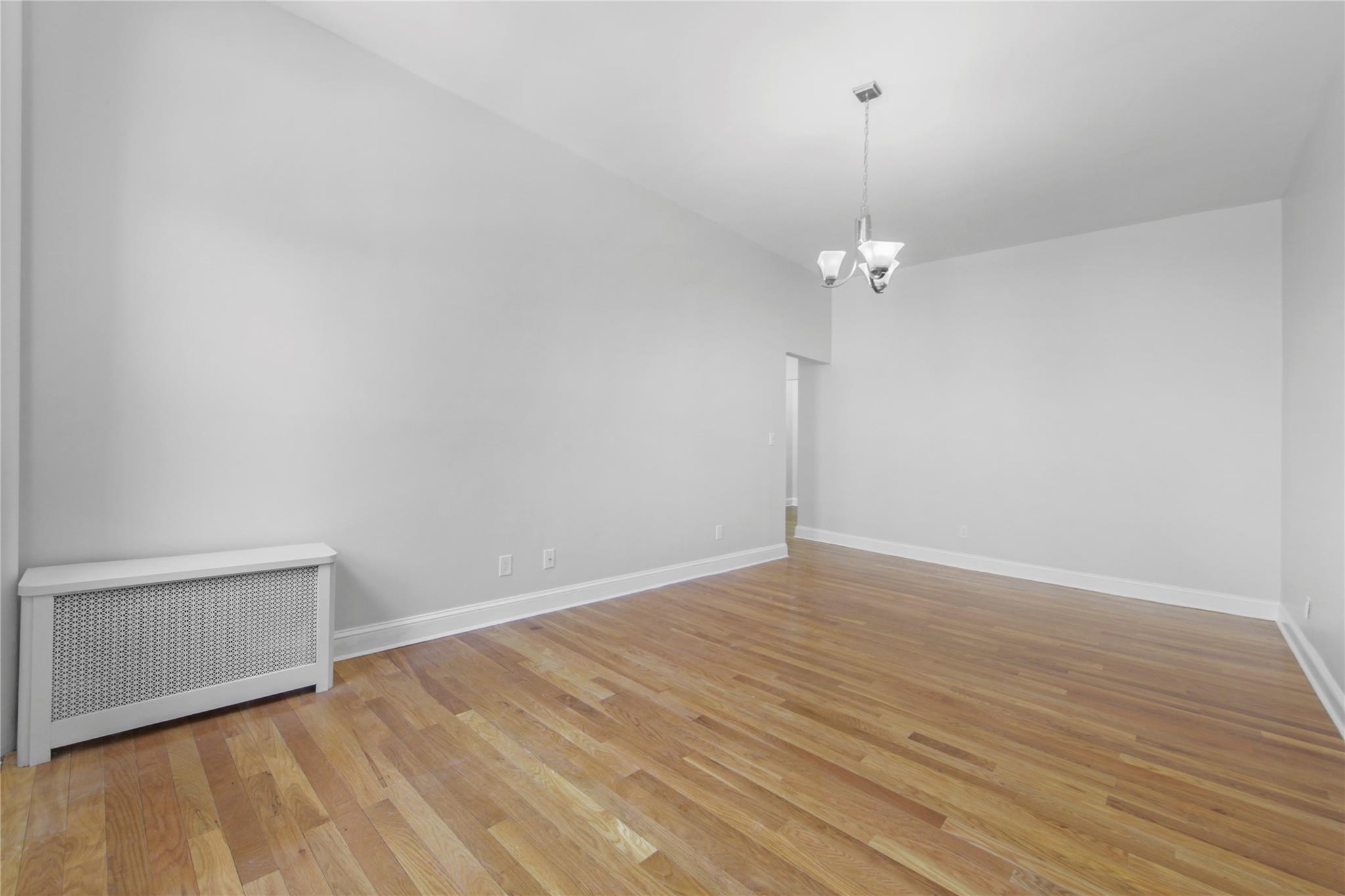 #15 photo, 359 Ft. Washington Avenue, New York (Manhattan) , NY 10033