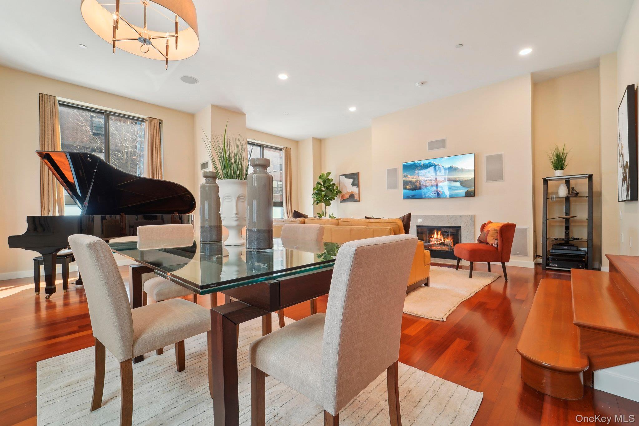 #5 photo, 27 City Place, White Plains , NY 10601