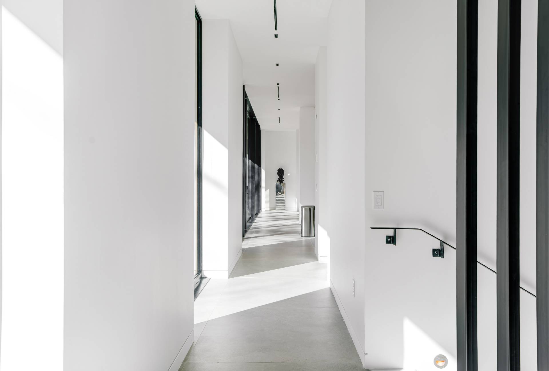 #5 photo, 8 Barnes Avenue, East Hampton , NY 11937