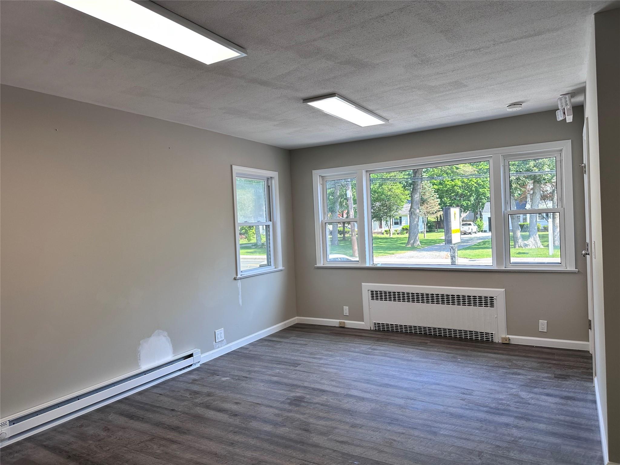 #4 photo, 1430 Hallock Avenue, サフォーク郡 Port Jefferson , NY 11776