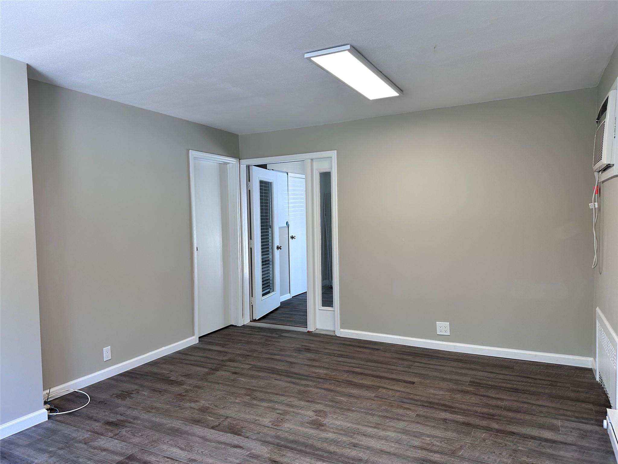 #5 photo, 1430 Hallock Avenue, サフォーク郡 Port Jefferson , NY 11776