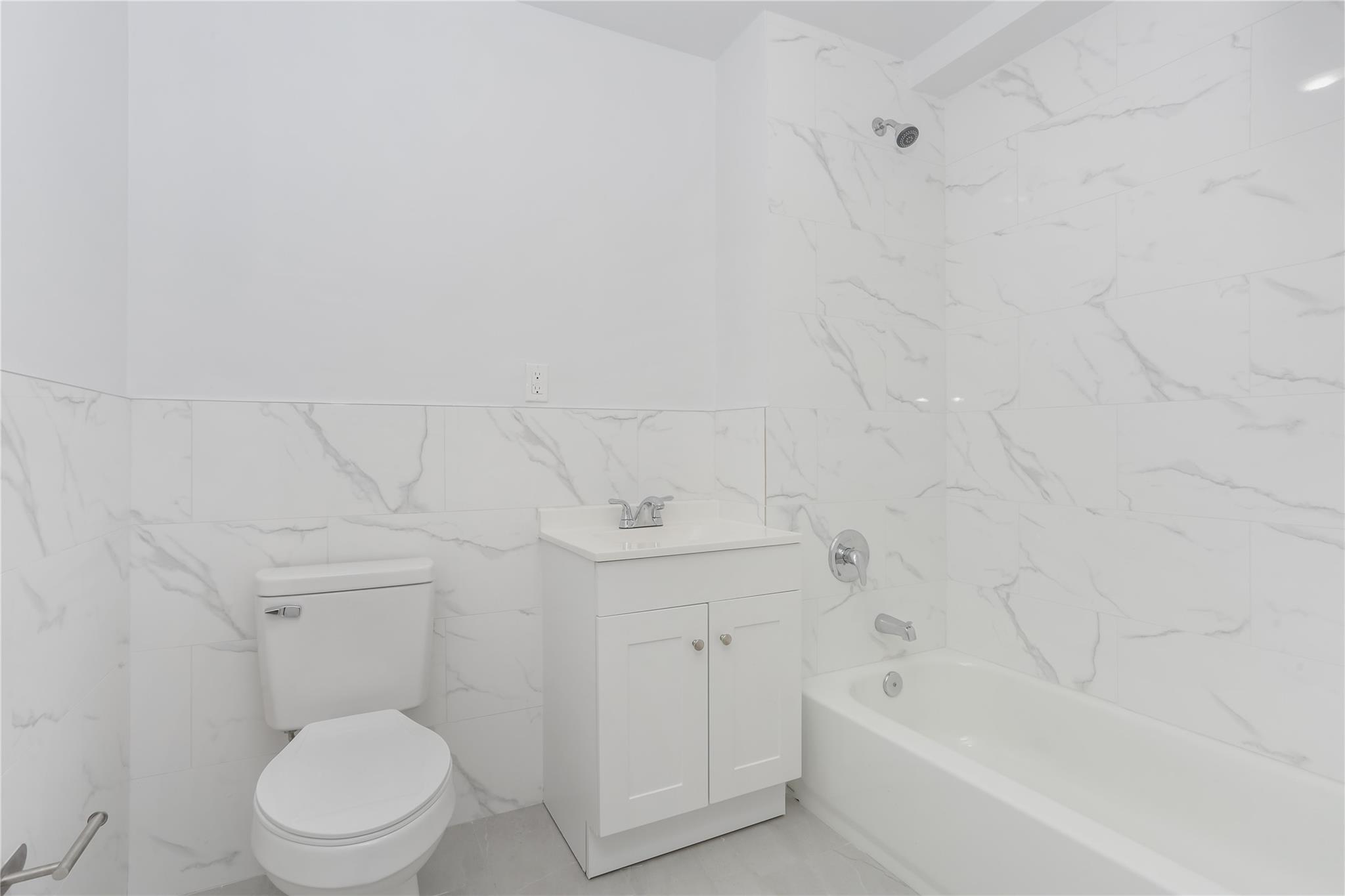 #11 photo, 1081 Anderson, ブロンクス区 Bronx , NY 10452