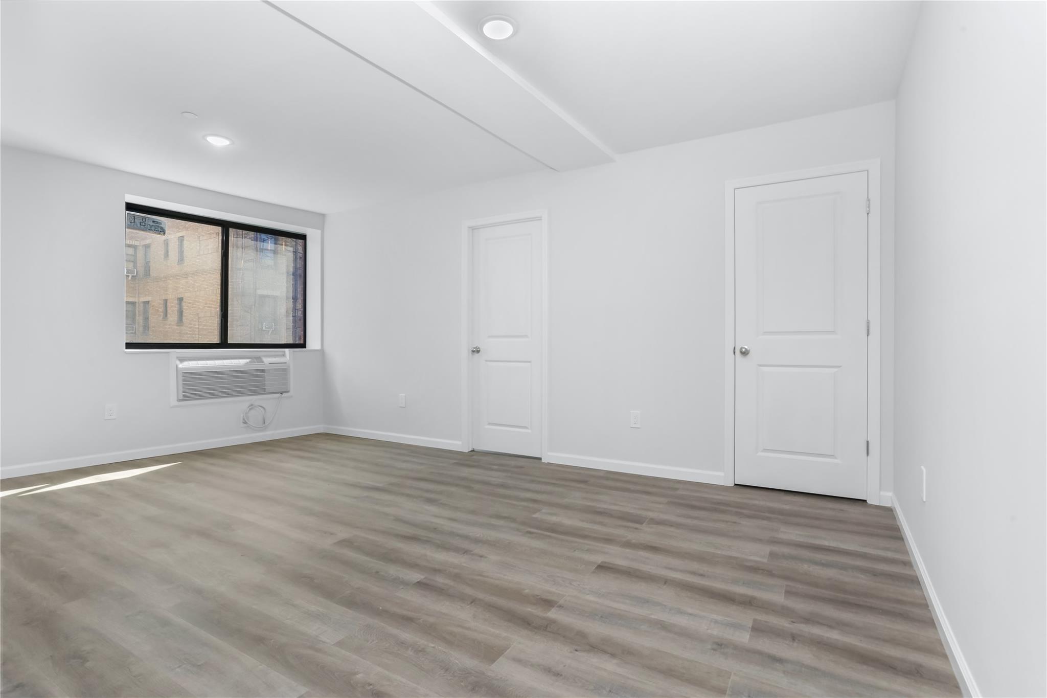 #12 photo, 1081 Anderson, ブロンクス区 Bronx , NY 10452