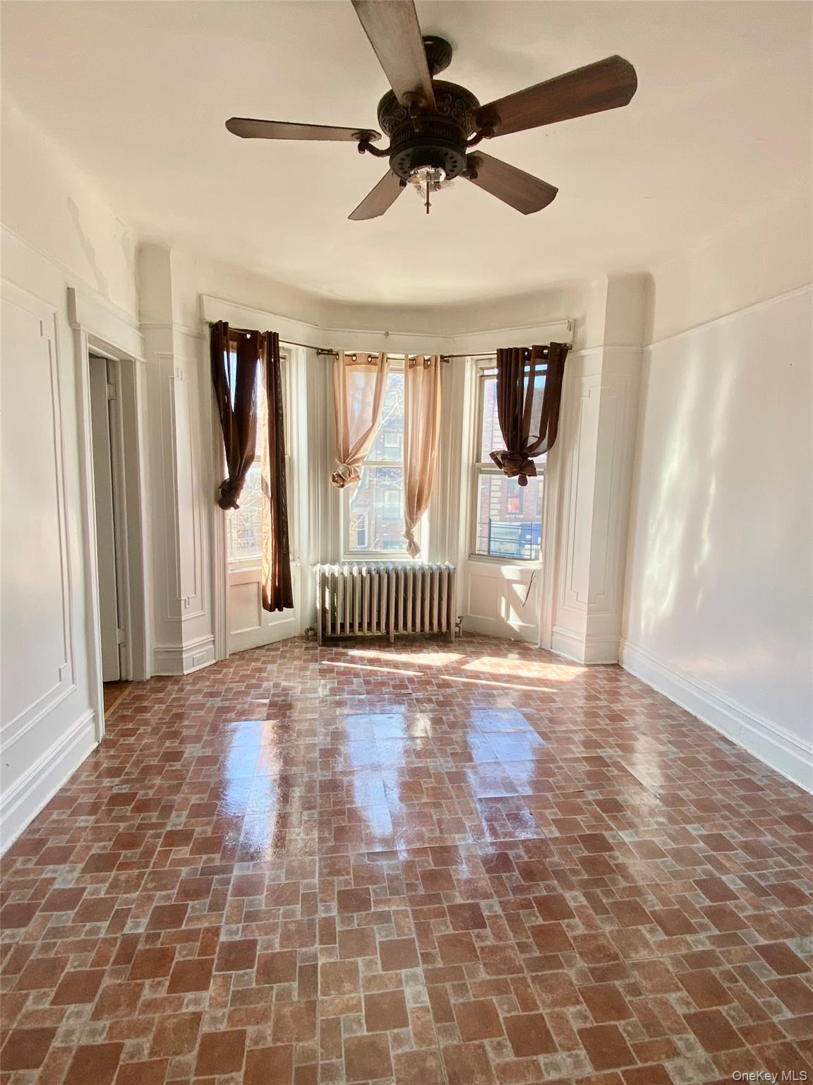 #3 photo, 455 Irving Avenue, Brooklyn , NY 11237