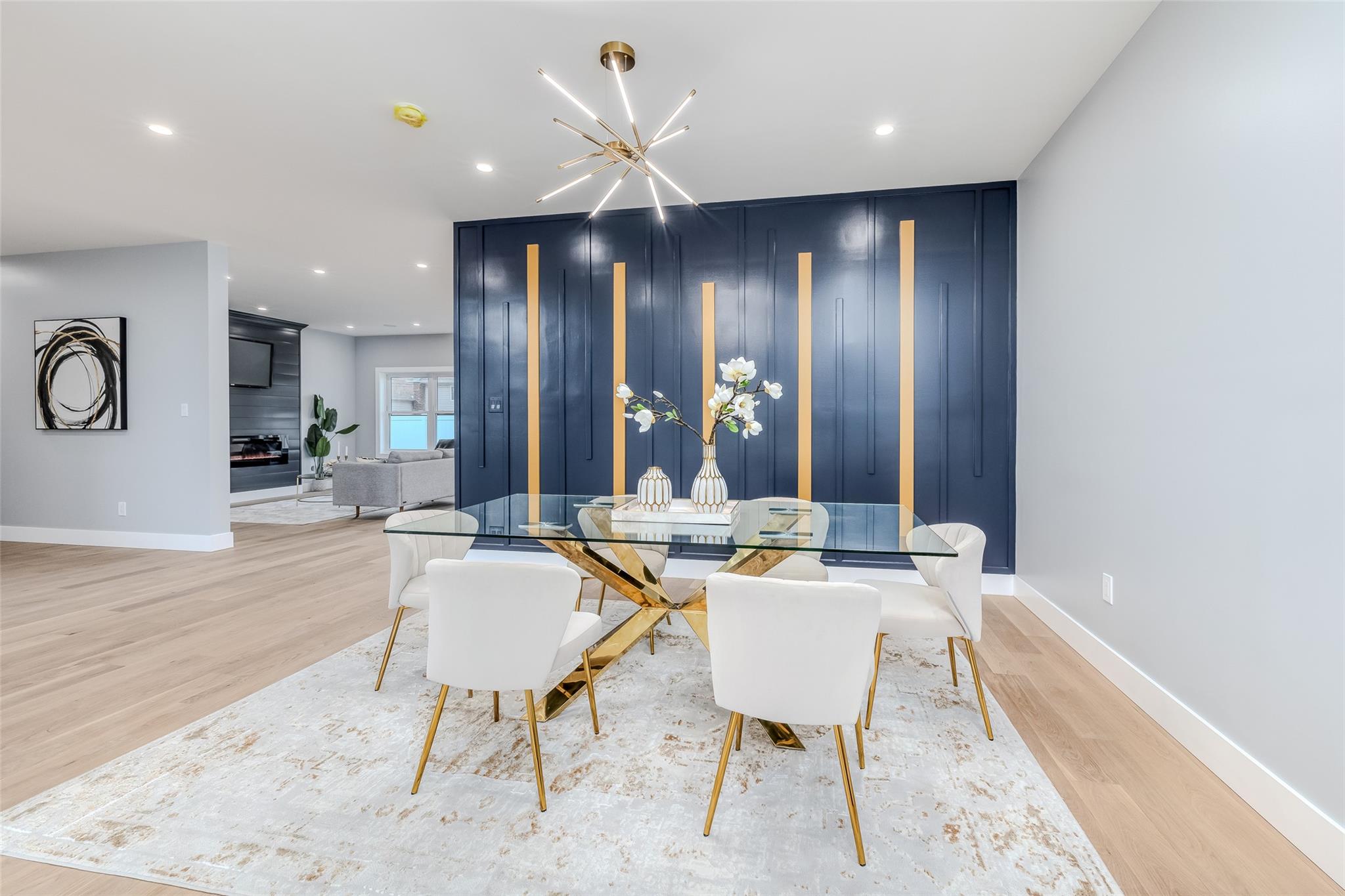 #8 photo, 14 Fawn Lane, 롱 아일랜드 Westbury , NY 11590