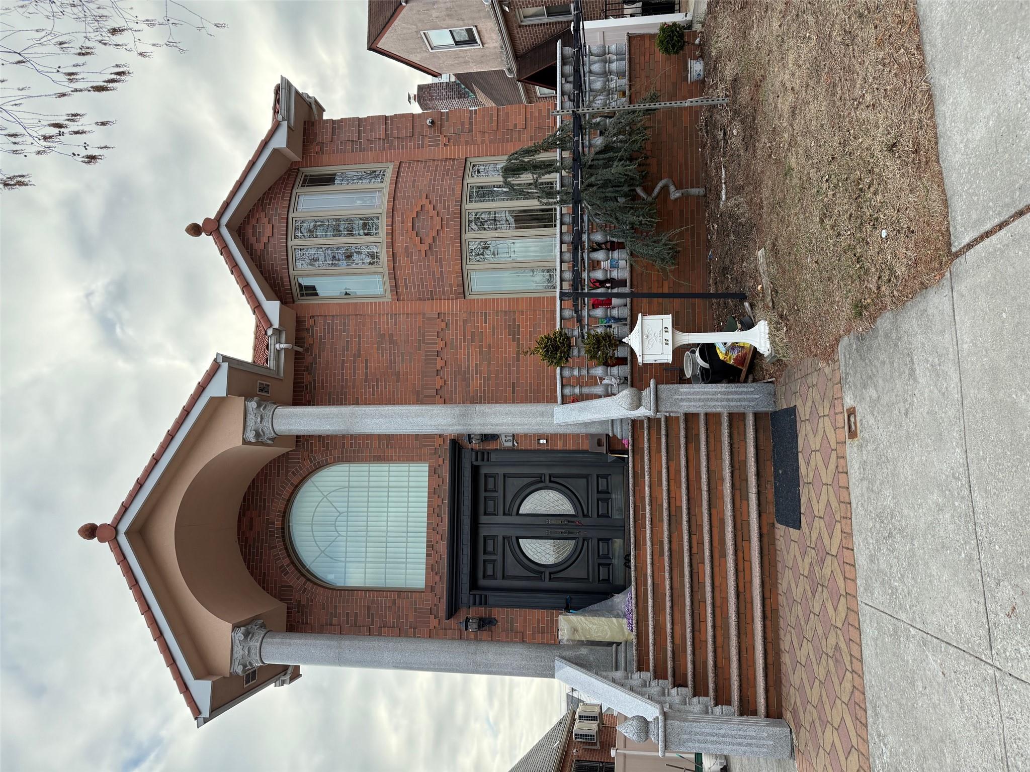 #2 photo, 57-19 Parsons Boulevard, Flushing , NY 11365