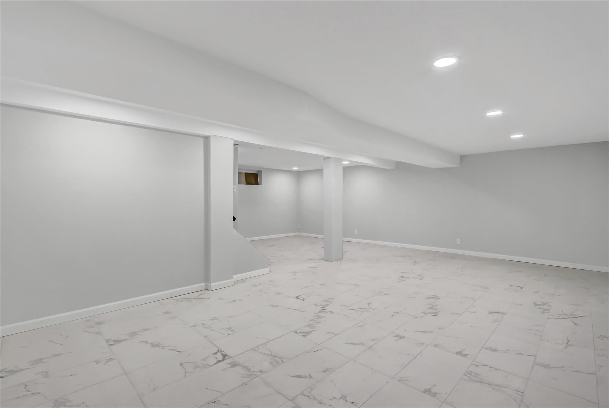 #6 photo, 62 Lambert AVE Avenue, Farmingdale , NY 11735