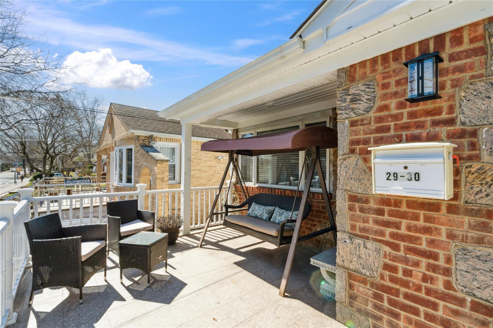 #12 photo, 2930 Bell Boulevard, クイーンズ区 Bayside , NY 11360