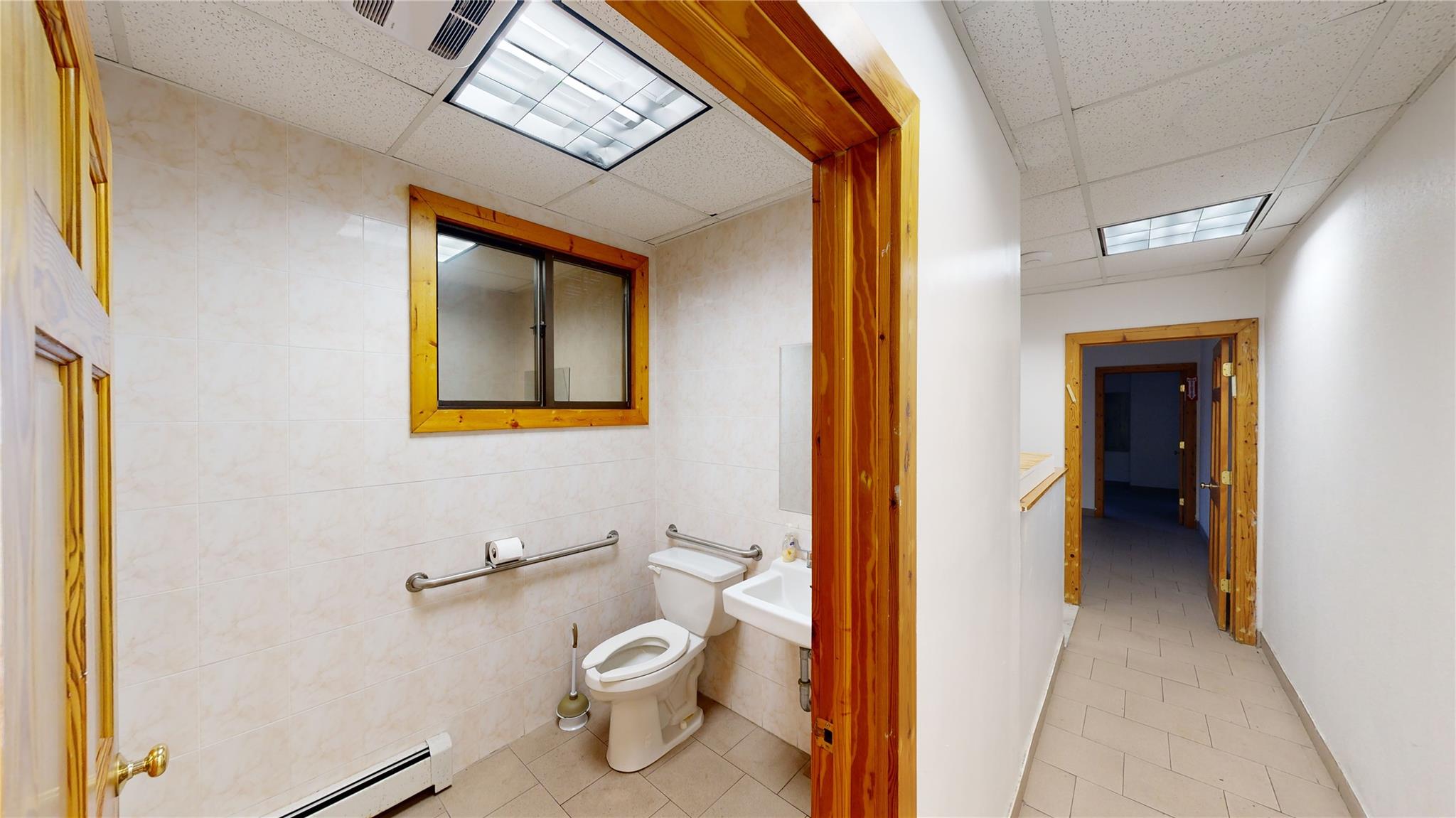 #15 photo, 7720 74th Street, クイーンズ区 Glendale , NY 11385