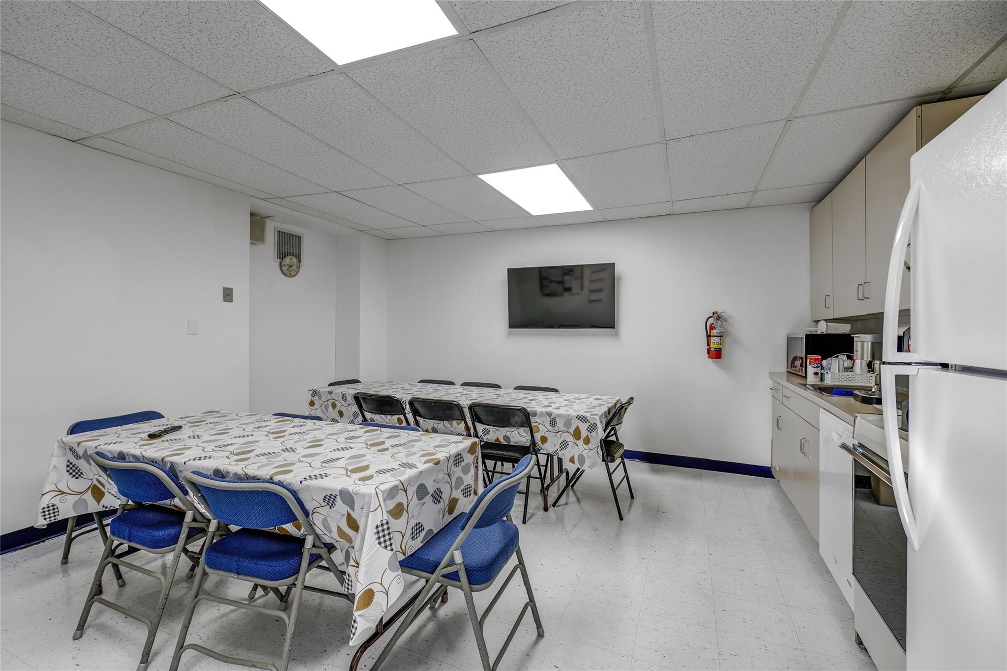 #18 photo, 145 Main Street, ナッソー郡 Port Washington , NY 11050