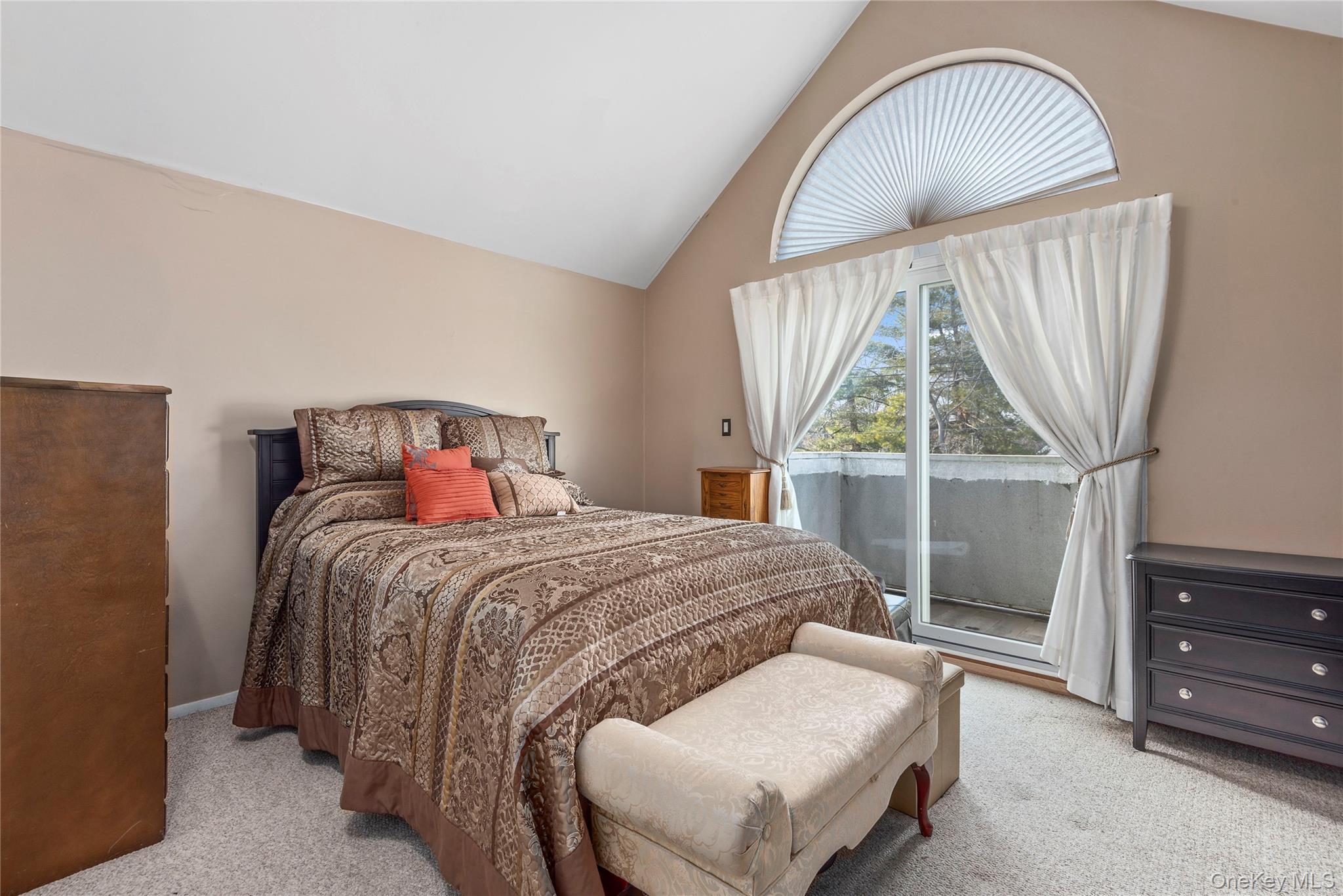 #3 photo, 717 Annadale Road, Staten Island , NY 10312