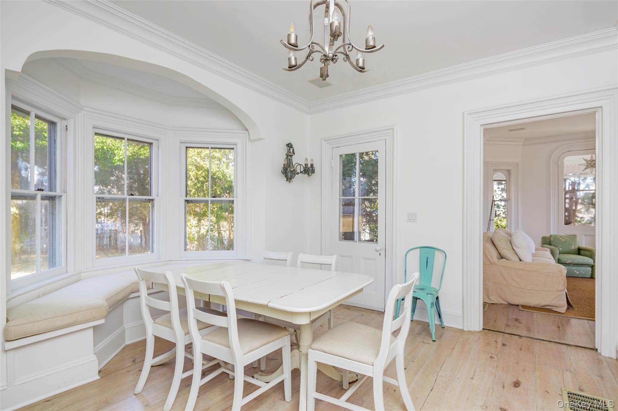 #13 photo, 31 Grand Ave and 20 Spring Garden Ave, 롱 아일랜드 Shelter Island Heights , NY 11965