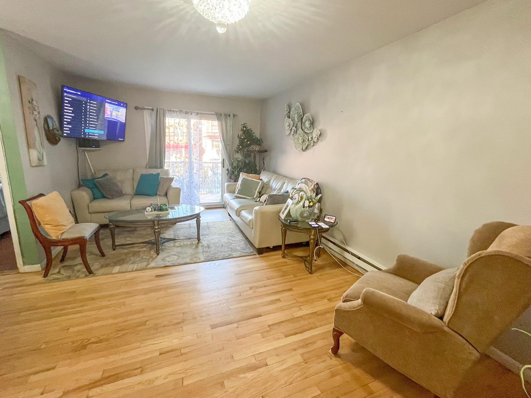 #5 photo, 5822 Van Cleef Street, クイーンズ区 Corona , NY 11368