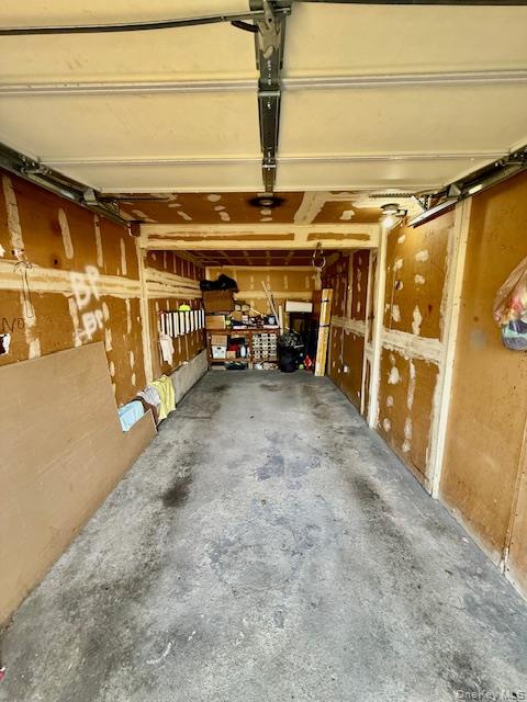 #17 photo, 40 Church Street, サフォーク郡 Central Islip , NY 11722